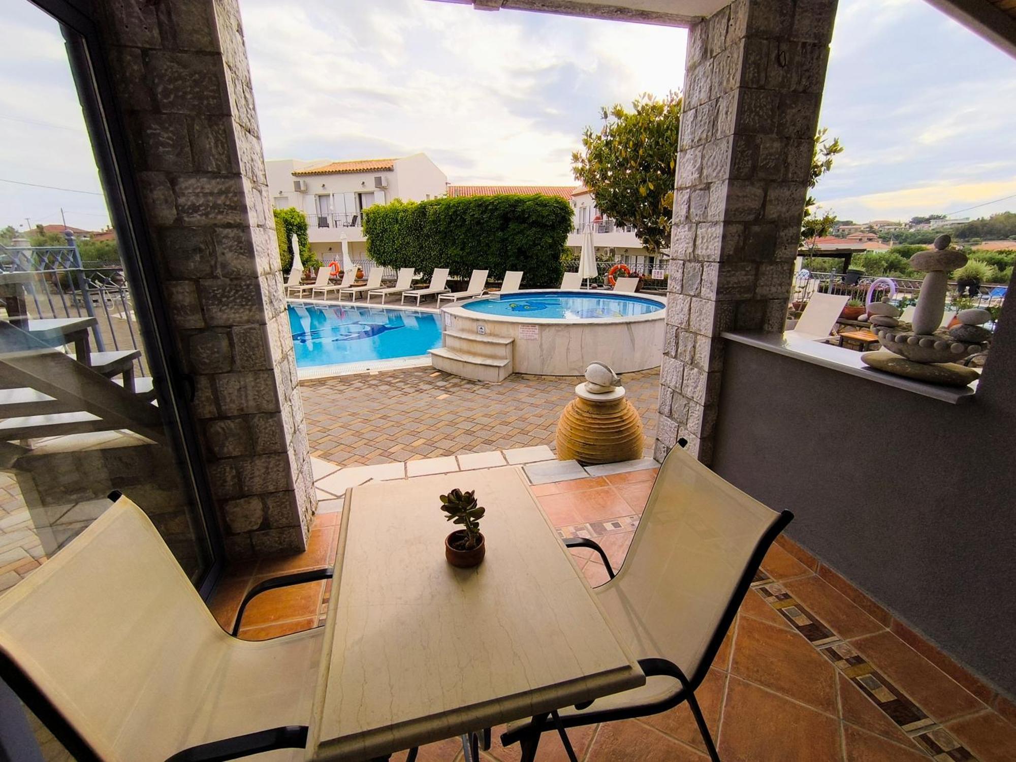 Taletos Apartments Stoúpa Exterior foto